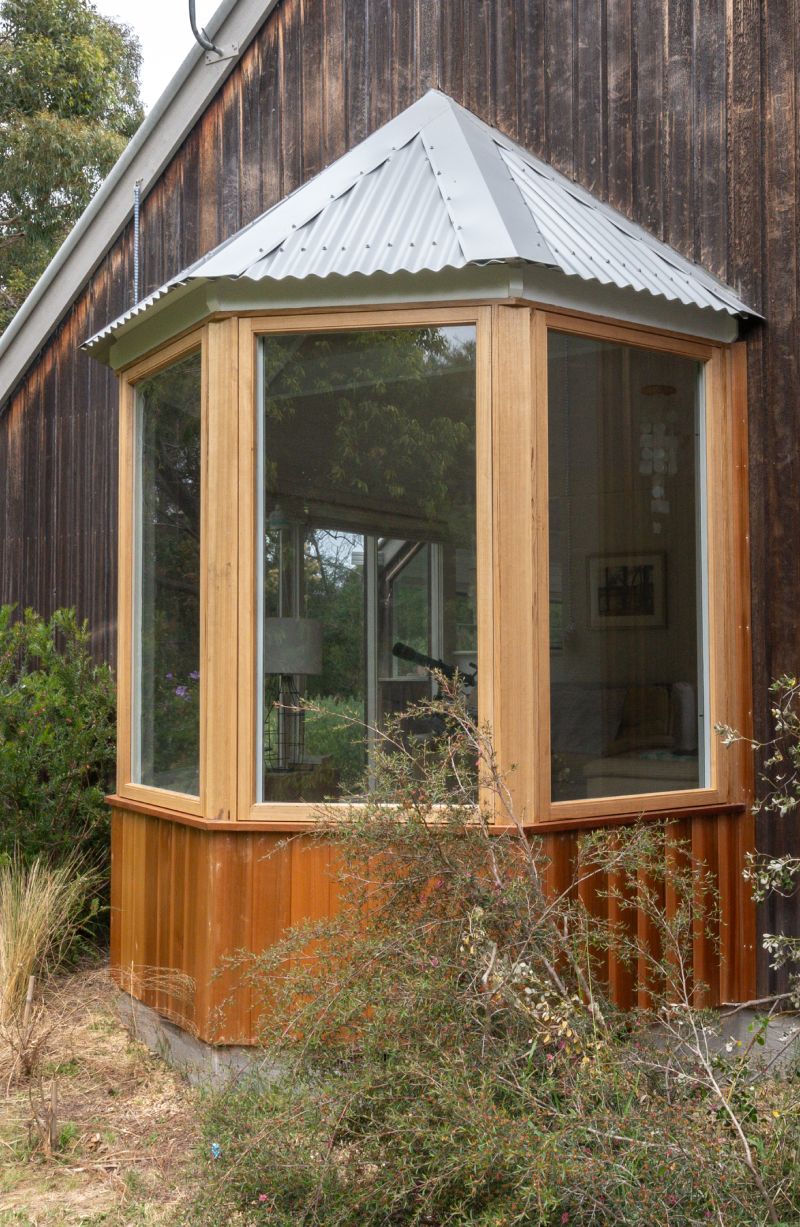Signature Building Co | Home Renovations | Kitchen & Bathroom Renovations | Home Extensions | Outdoor Living Renovations | Landscaping | Swimming Pool Construction | New Home Builds | Servicing South East Melbourne, Dandenong, Pakenham, Cranbourne, Drouin, West Gippsland & The Mornington Peninsula